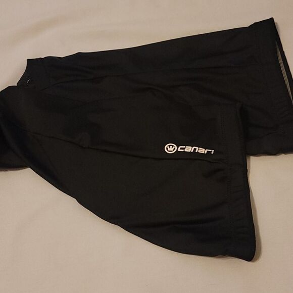 Canari cycling shorts size small - Picture 2 of 9